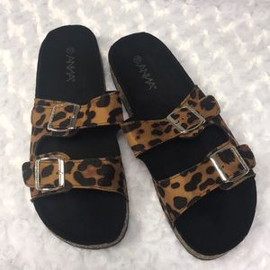 Anna Glory 100 Leopard Buckle Slides Size 10